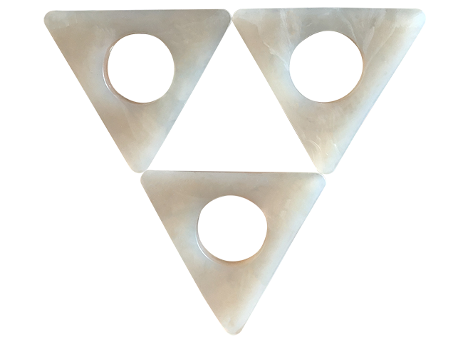 三角型推料块插图.png